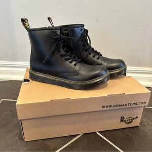 NEW Authentic Dr. Martens AirWair 1460 Boots